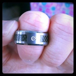 Tungsten Carbide Carbon Fiber style size 9 ring